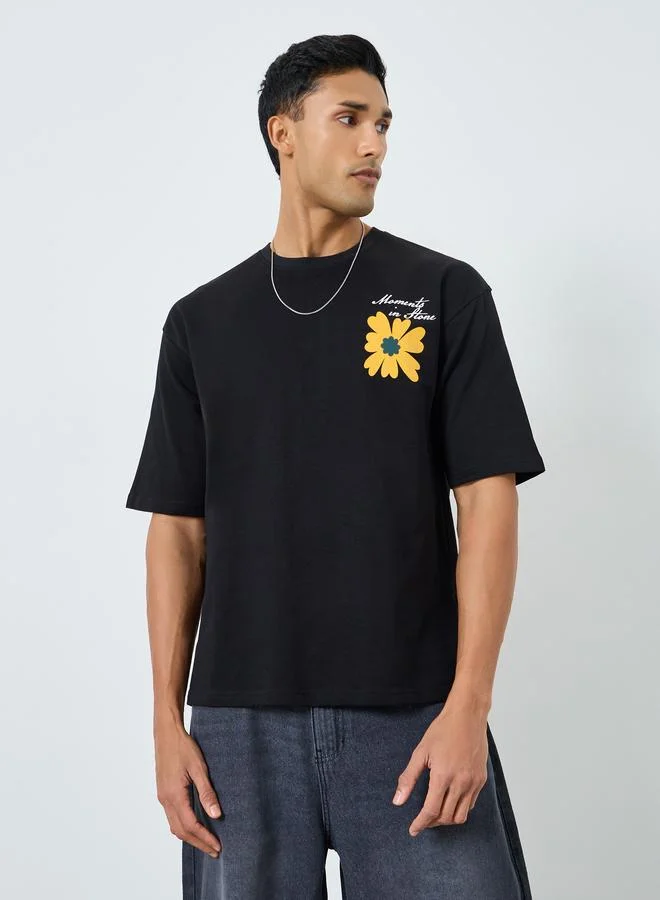 Styli Men Oversized Back Graphic T-Shirt